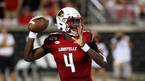 Louisville football score - Sep 1, 2023 · Get the latest news and information for the Louisville Cardinals. 2023 season schedule, scores, stats, and highlights. Find out the latest on your favorite NCAAF teams on CBSSports.com. 